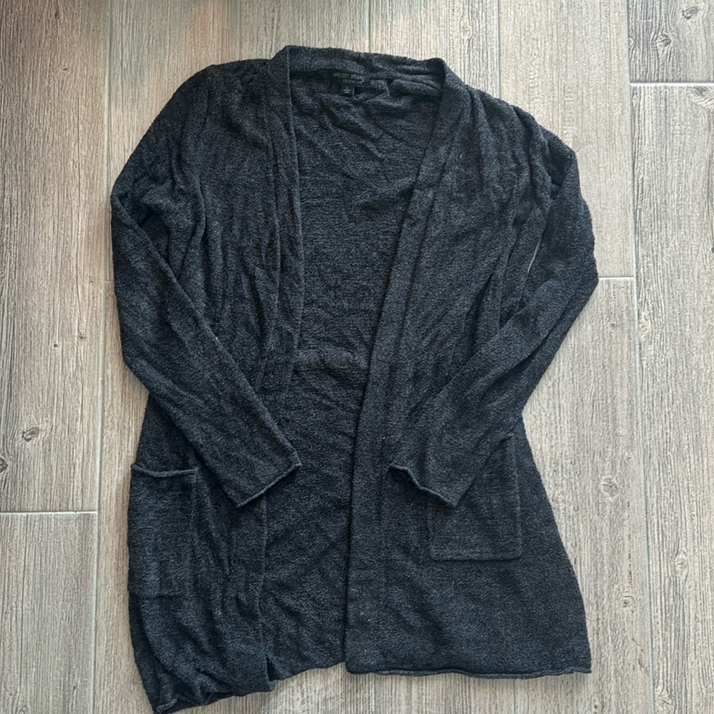super cute and comfy size L gray sweater from Barefoot Dreams